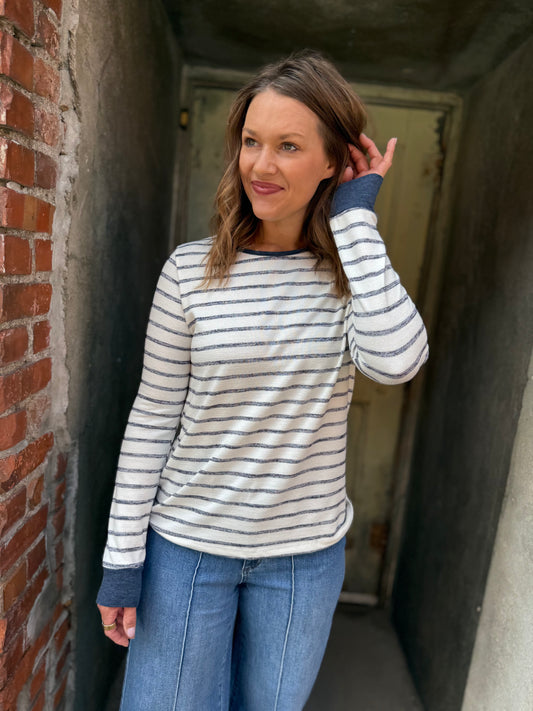 Comfort Pullover – Navy