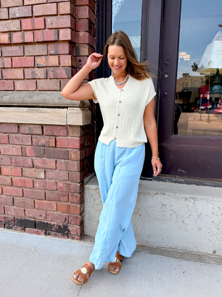 The Milly Tulip-Hem Denim Pants – Light Blue