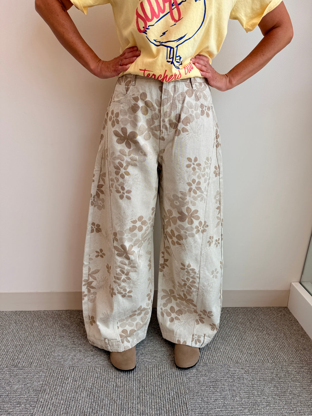 Meadow Trend Wide-Barrel Jeans