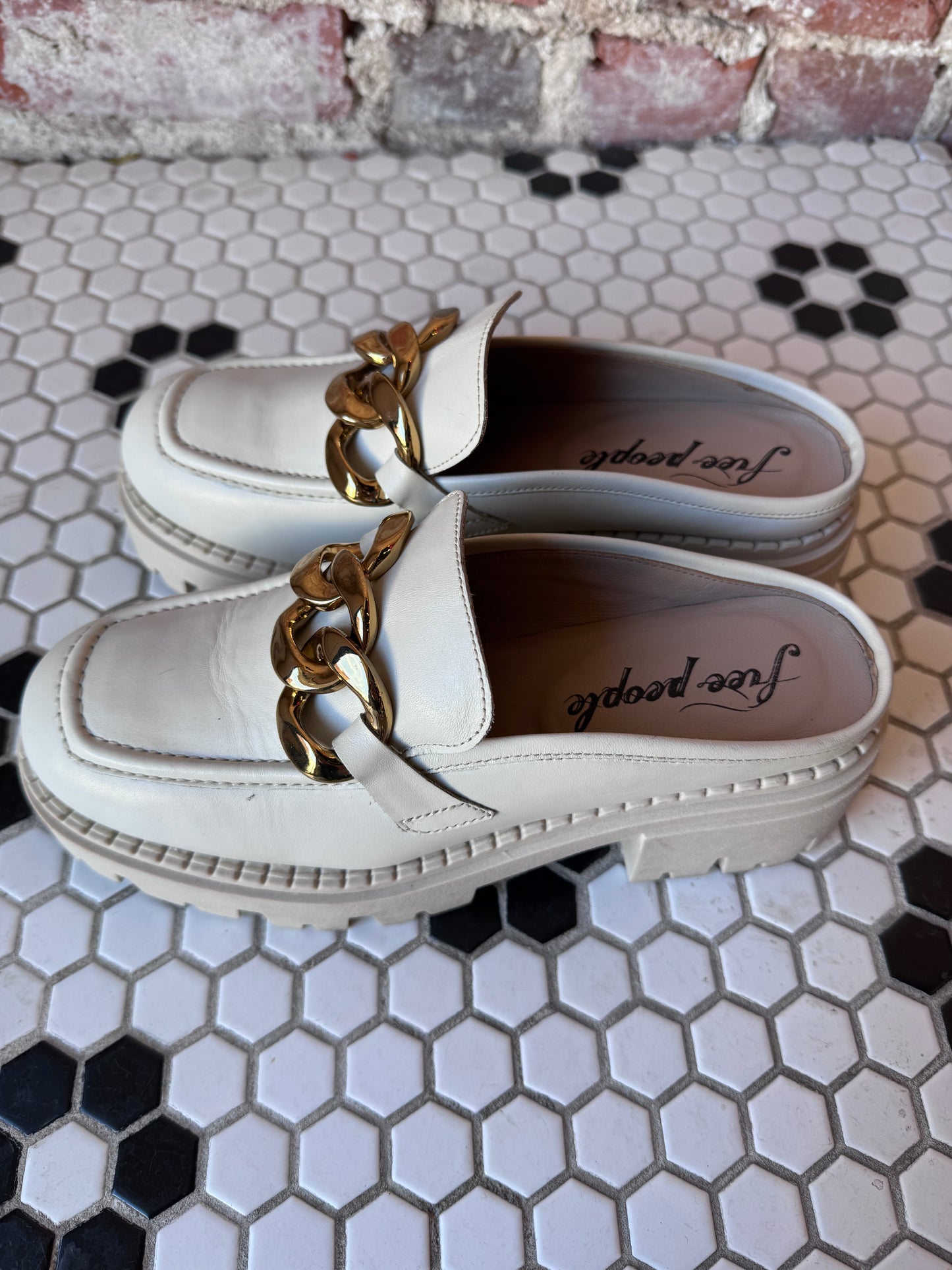 FP Lyra Link Mule - Bone