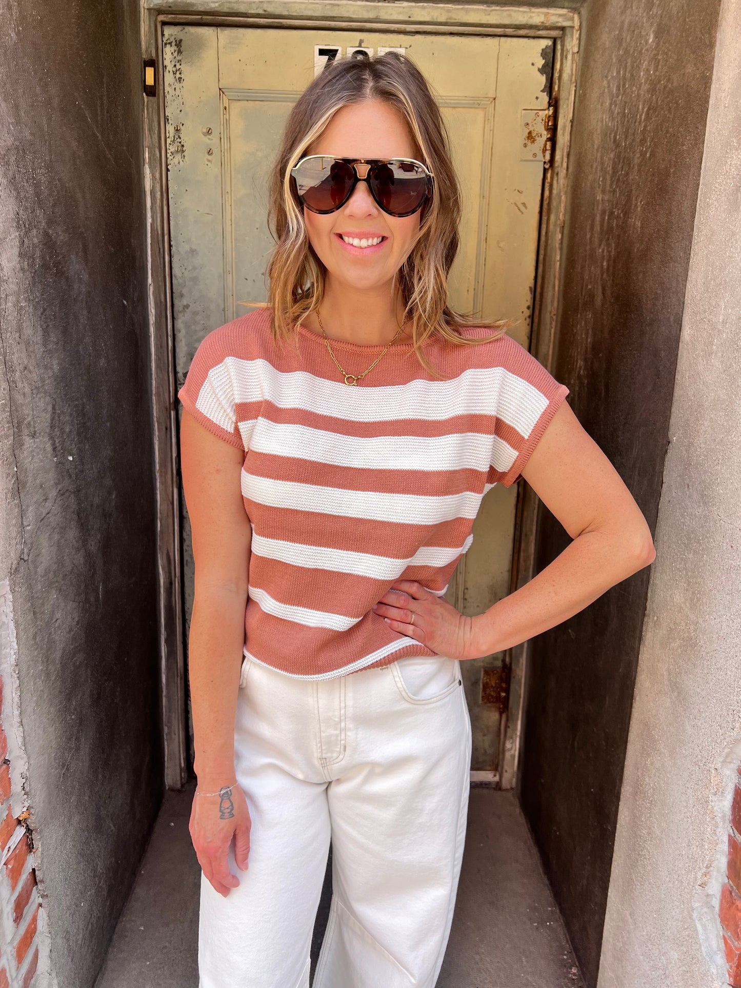 Color Block Crew Sweater Top – Soft Tan
