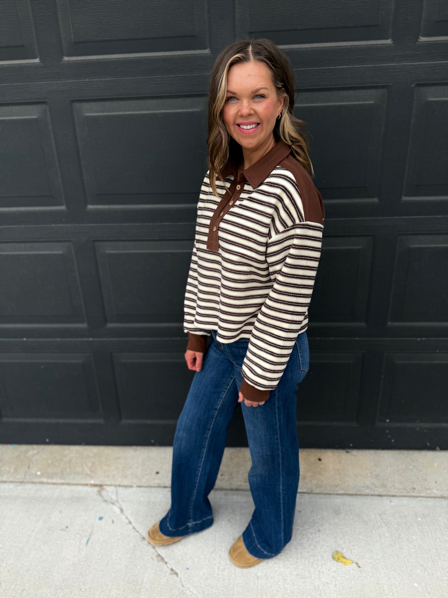 Striped Collar Pull Over