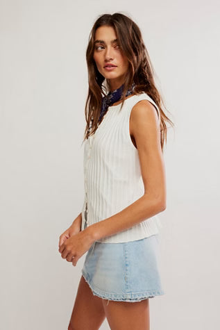 Tilly Vest