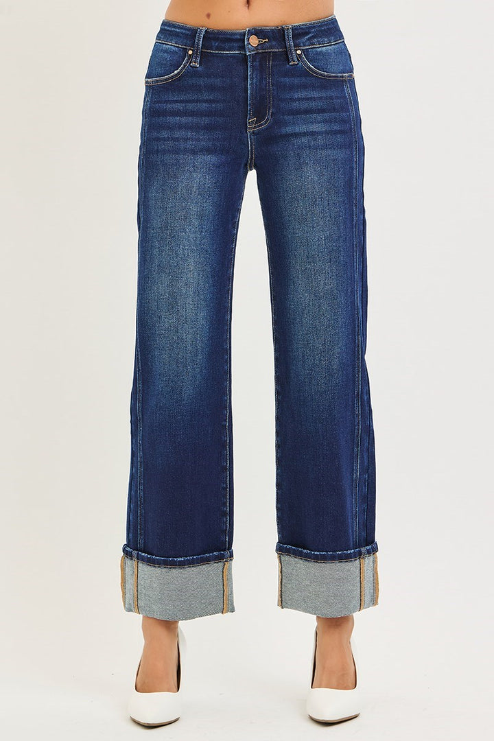 Clean Look  - Mid Rise Straight