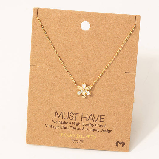 Flower Pendant Necklace: Gold