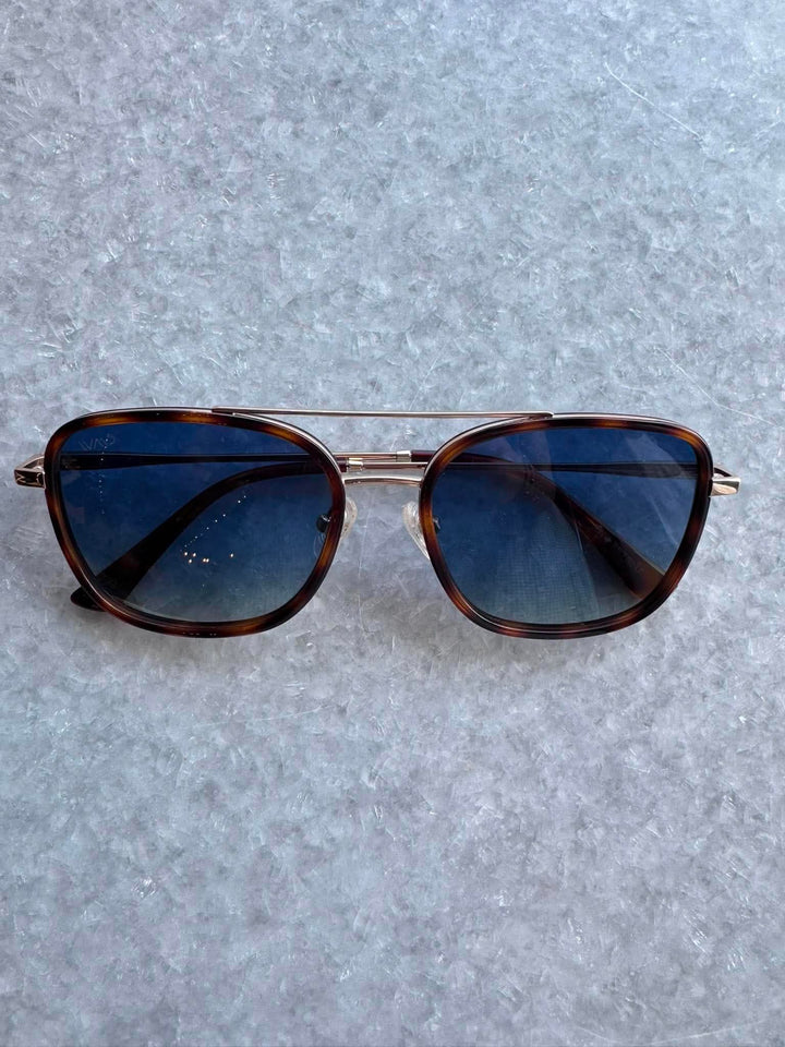 WMP - Gia - Brown Tortoise Frame / Gradient Blue Lens