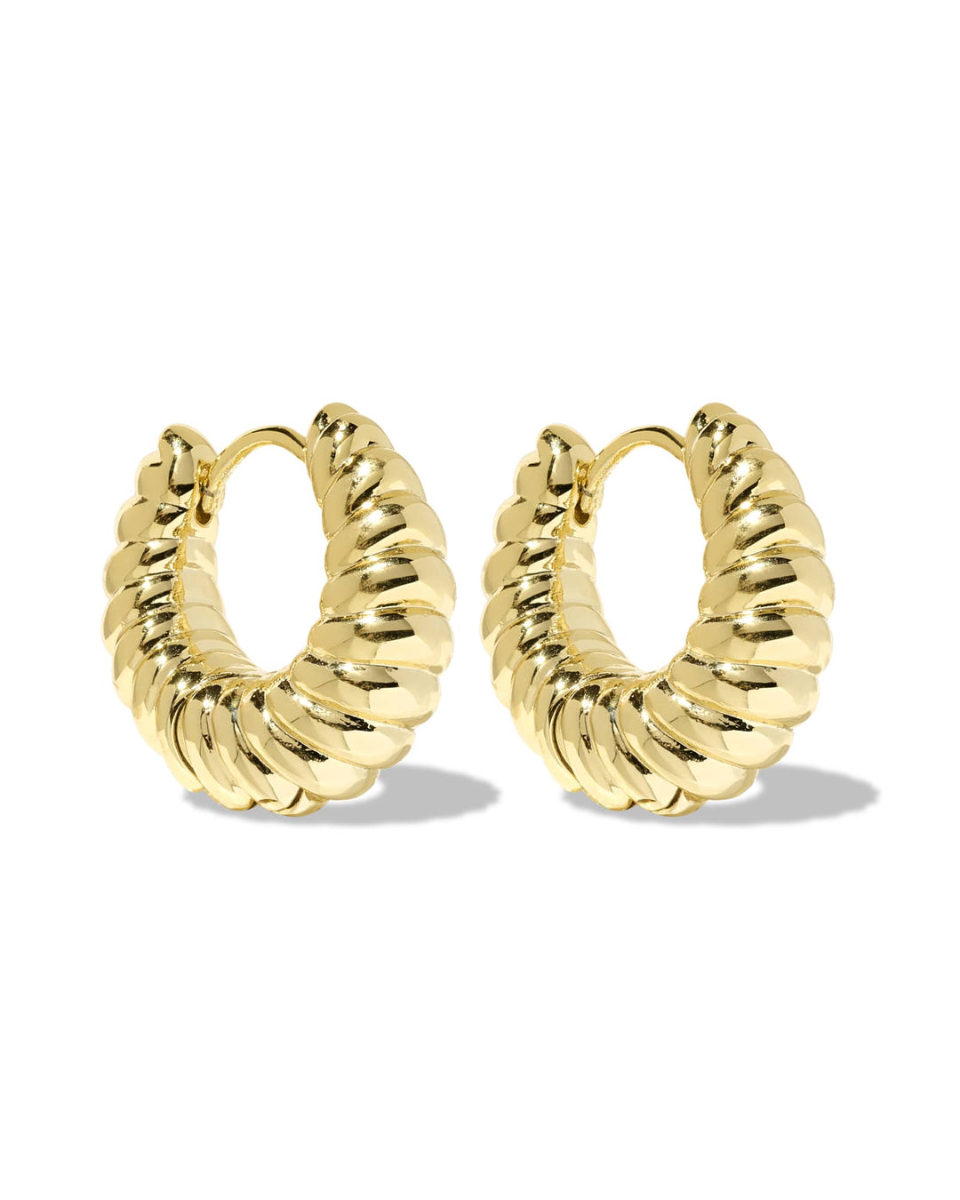 Sandy Huggie Earrings - Gold