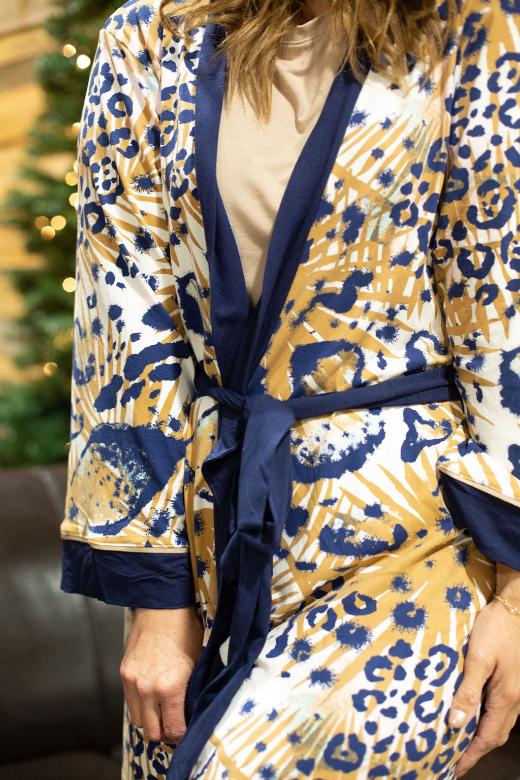 Exotic Fleur Mid Robe – Rolling Peach Boutique