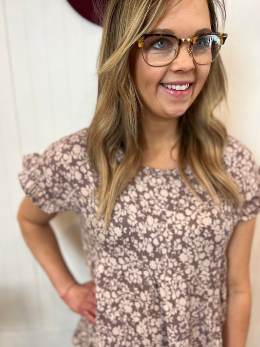 Ruffled * Neutral Floral